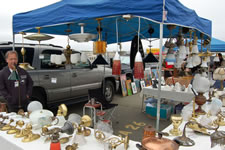 AlamedaPointAntiquesFaire M-011
