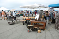 AlamedaPointAntiquesFaire M-053