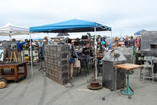 AlamedaPointAntiquesFaire M-054