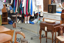 AlamedaPointAntiquesFaire M-061