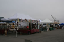 AlamedaPointAntiquesFaire S-051