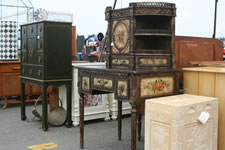 AlamedaPointAntiquesFaire S-089
