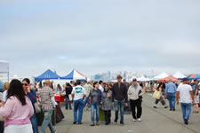 AlamedaPointAntiquesFaire W-002