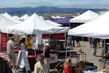 AlamedaPointAntiquesFaire W-054