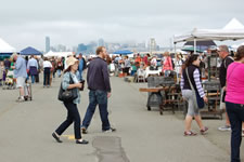 AlamedaPointAntiquesFaire W-058