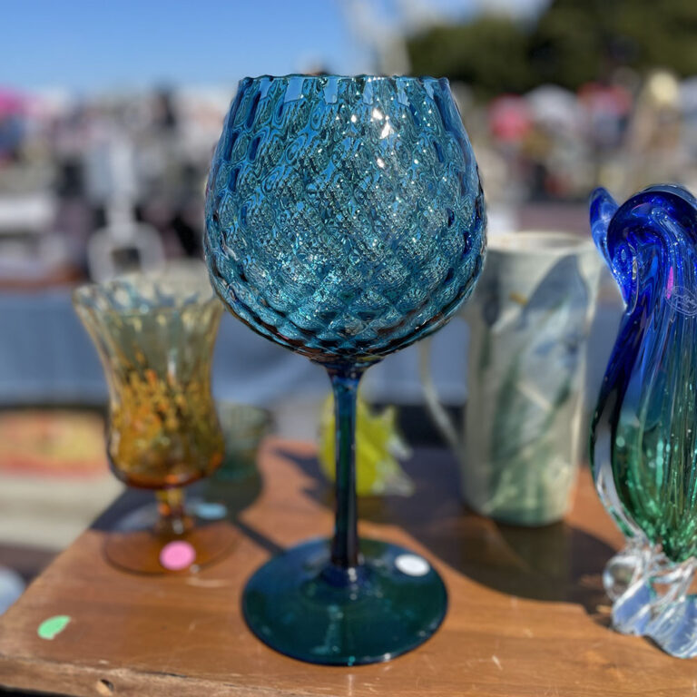 1000 alamedaantiquesfaire img 9924