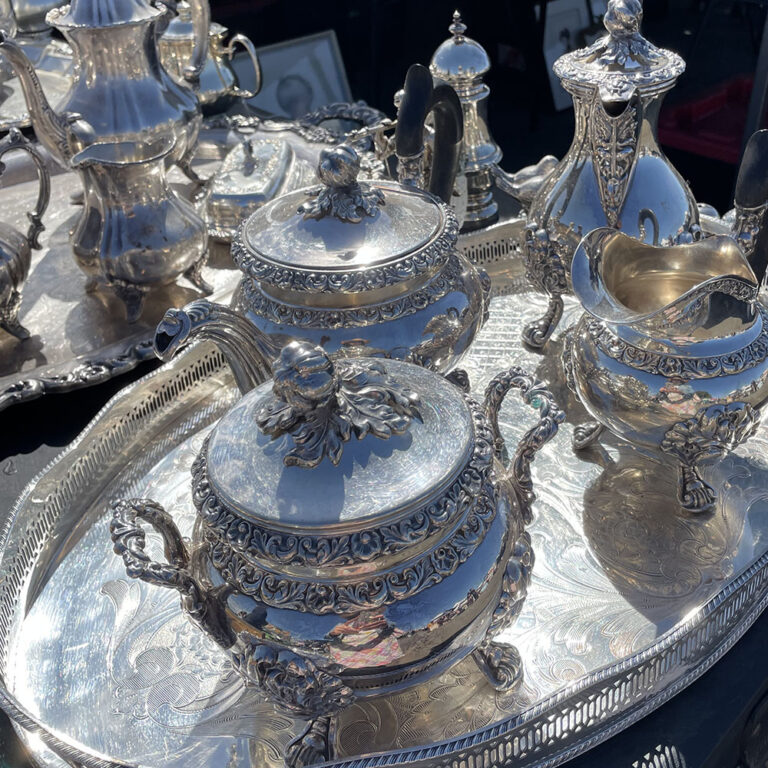 1000 alamedaantiquesfaire img 9935