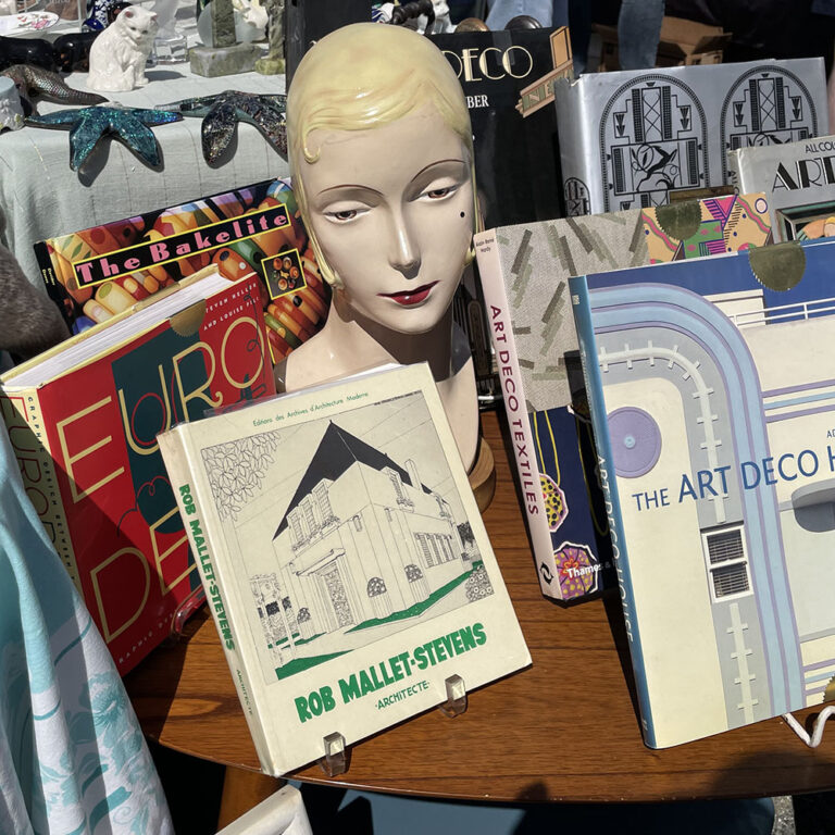 1000 alamedaantiquesfaire img 9969