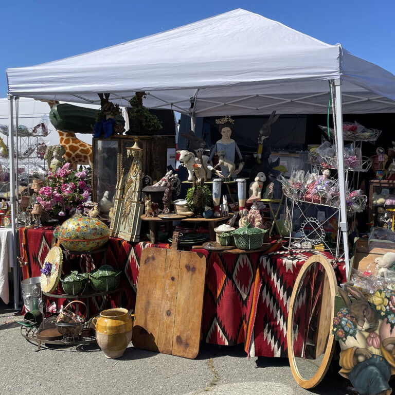 1000 alamedaantiquesfaire img 9985