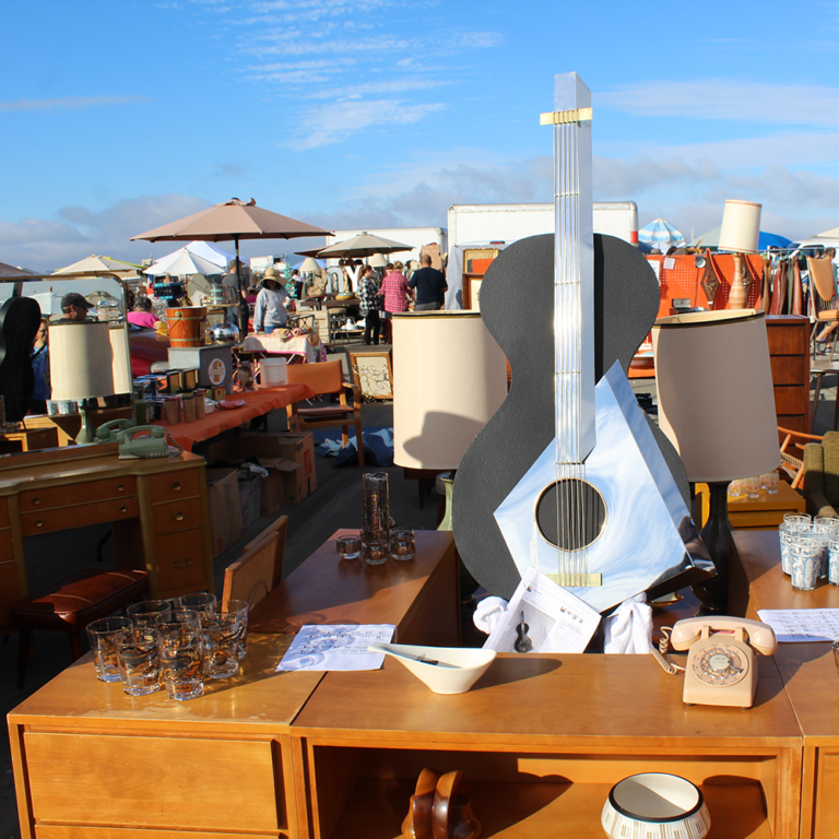 1000 alamedaantiquesfaire furniture